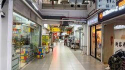 Boon Lay Shopping Centre (D22), Retail #582648521